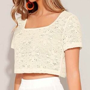 Cream Flower Lace Crop Tee. New.